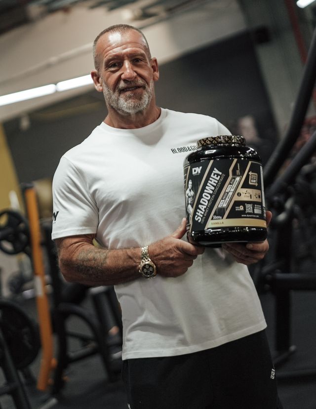 Dynutrition ShadoWhey 100% Whey Dorian Yates 2 kg | 66 Servicios · 23g Proteína · BCAAs