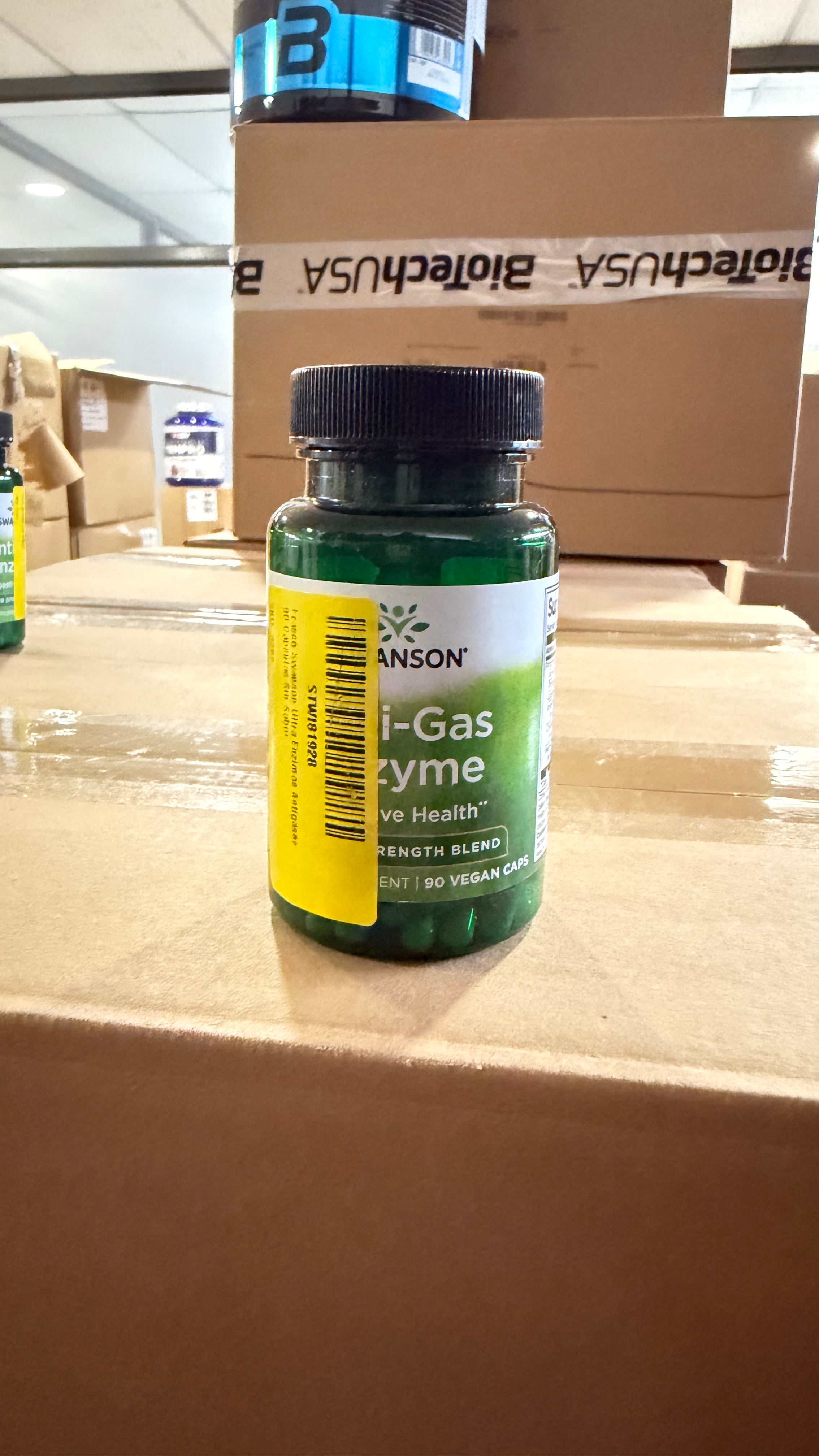 LIQUIDACIÓN - Swanson Anti-Gas Enzima Digestiva 40 mg | 90 Cápsulas · Reducción de Hinchazón