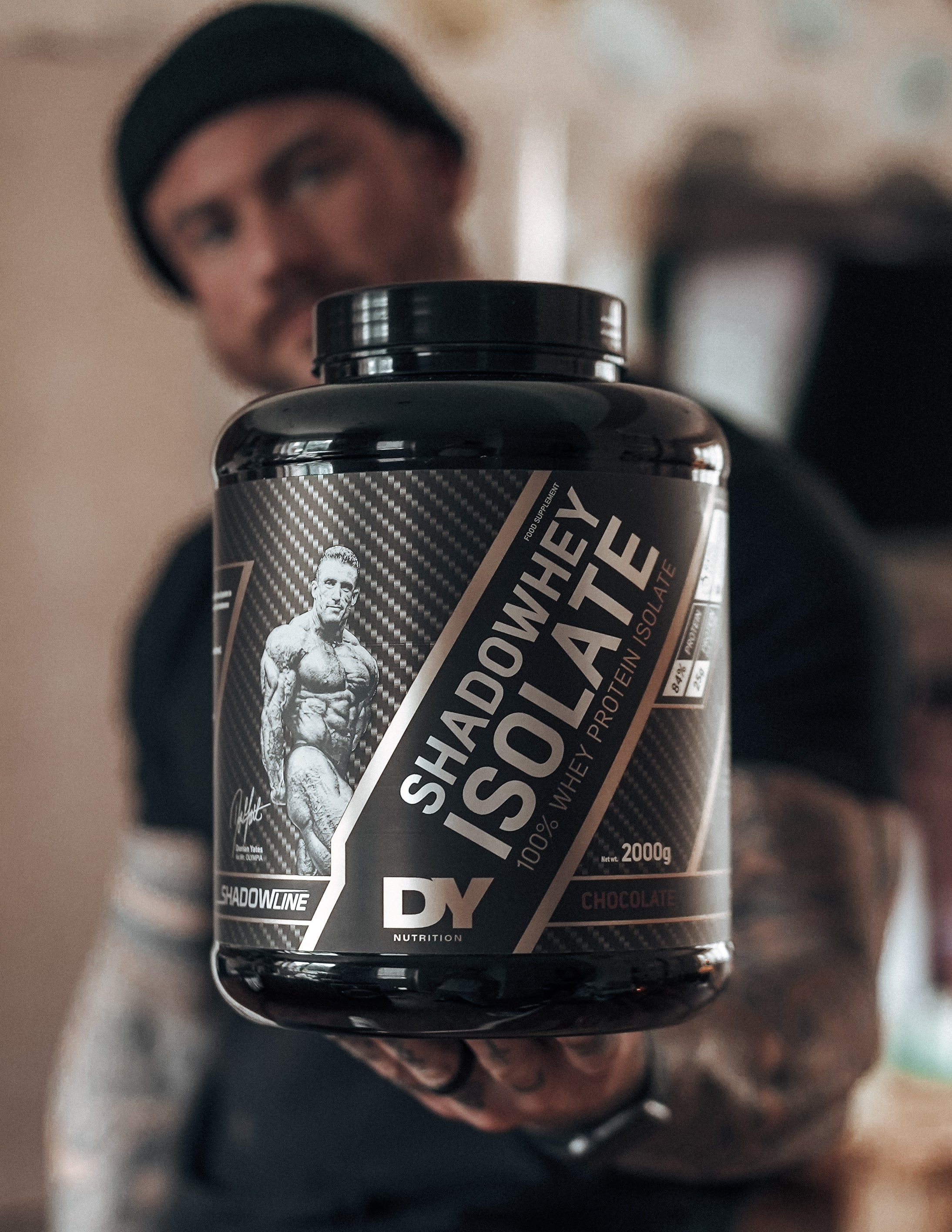Dynutrition ShadoWhey Isolate Dorian Yates 2 kg | 66 Servicios · 26g Proteína · Bajo en Carbos