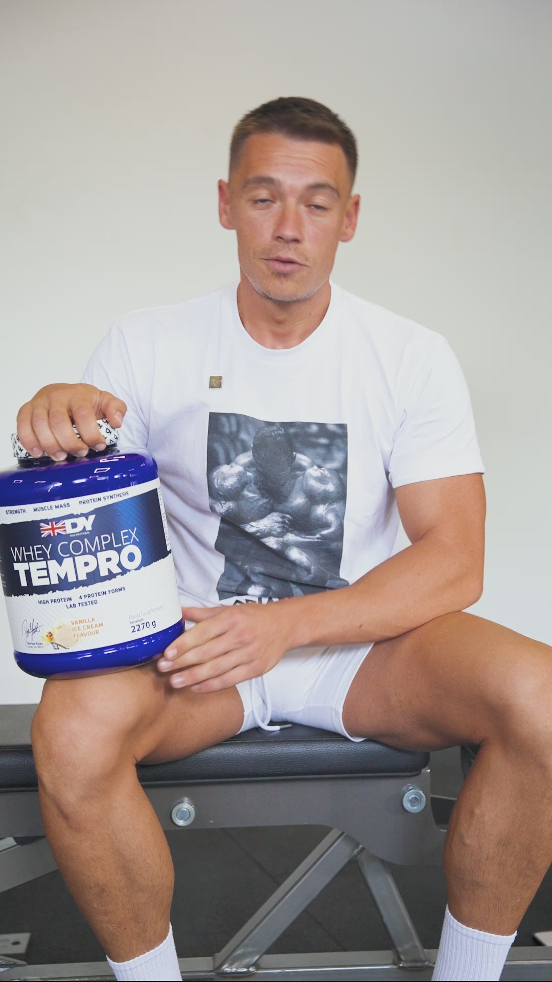 Cargar vídeo: Dynutrition Whey Complex Tempro Dorian Yates 2.25 kg | 75 Servicios · 24g Proteína Multi-Fase